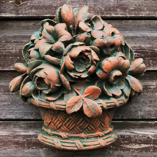 Basket of Flowers Plaque 