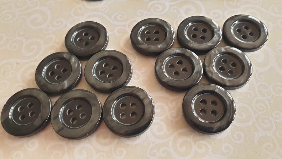 13 16" 20.3mm 32L Mid Grey Polyester broad rim classic Buttons, x 5