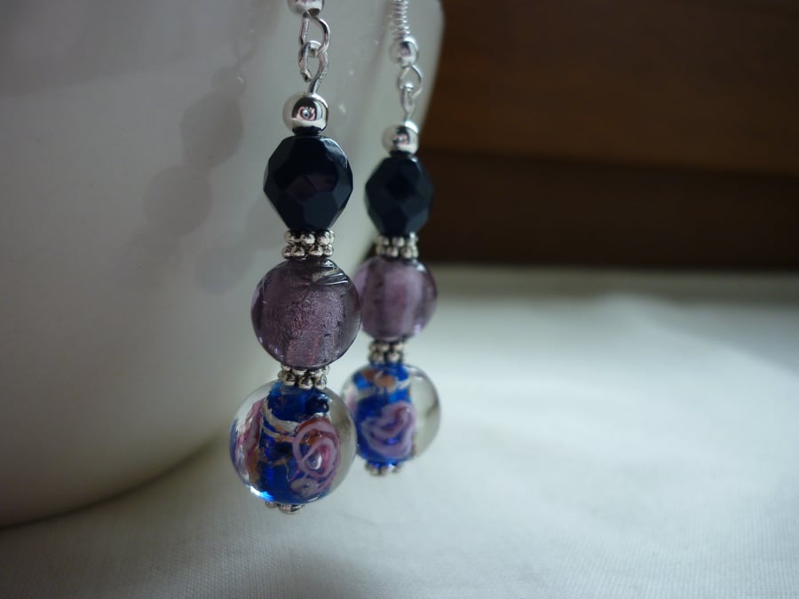 BLUE, PURPLE AND SILVER LAMPWORK BEAD EARRINGS.  786