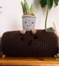 Lleucu the log - Lleucu'r boncyff - Image 1