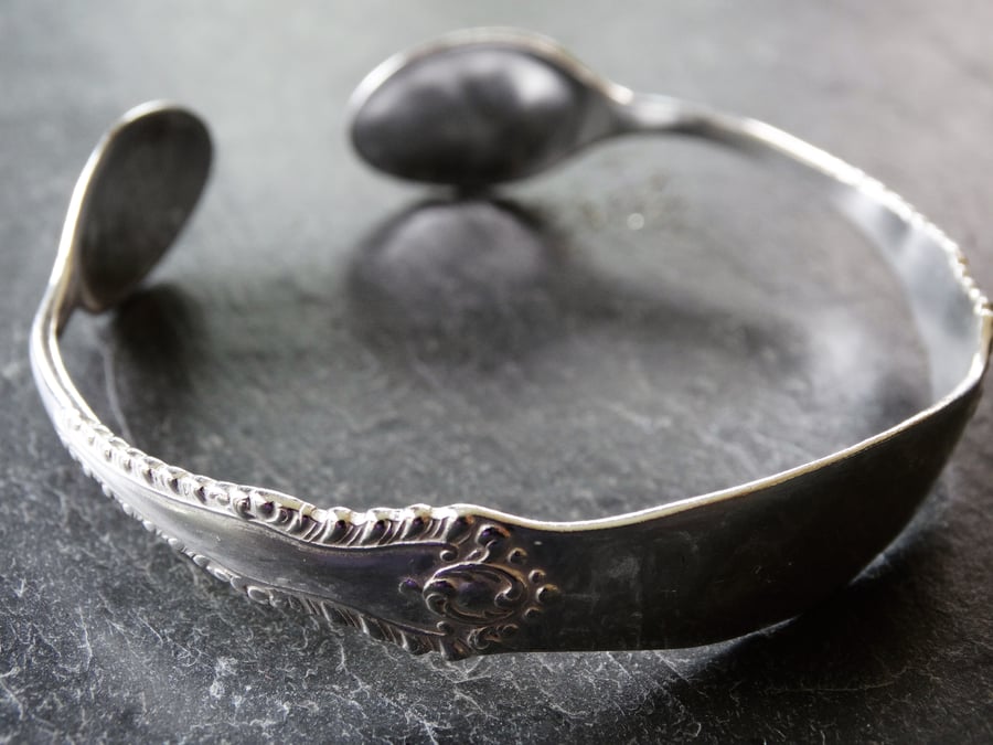 Victorian sterling silver sugar tong bangle. 1898 antique