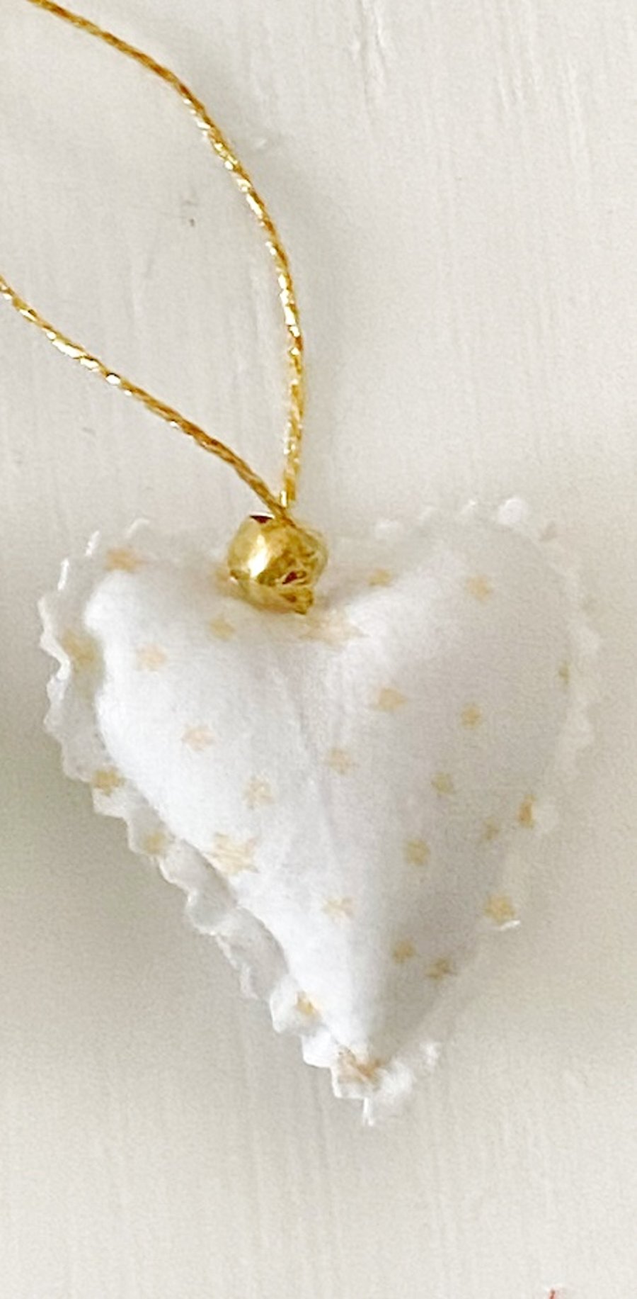 Mini Lavender Heart in a Festive Gold Star Design