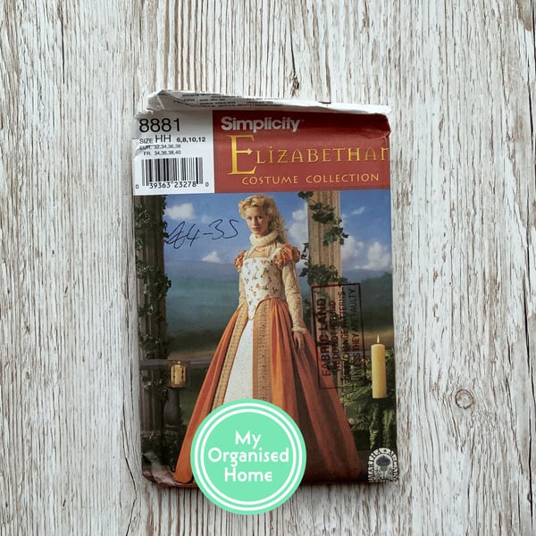 Simplicity 8881 Elizabethan style Martha McCain historic costume sewing pattern,