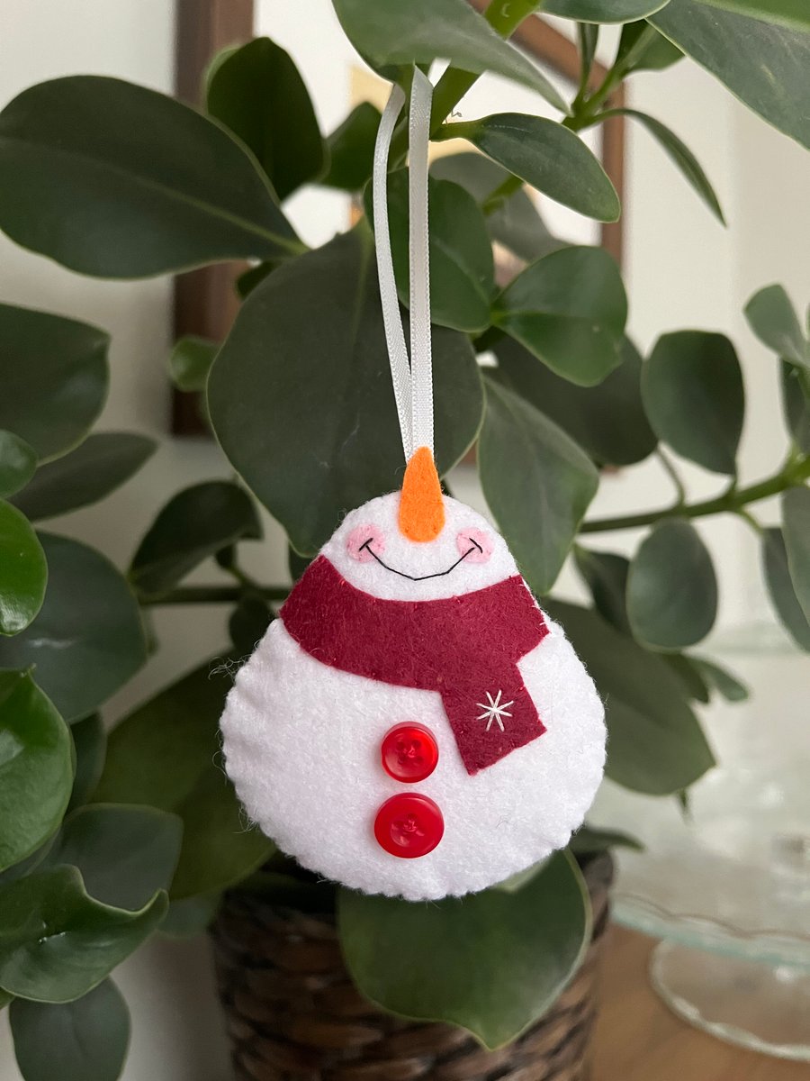 The Smiley One - Felt Snowman Decoration