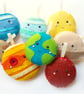 Make Your Own felt Solar System Garland Kit. Sewing pattern. DIY Craft - Image 3