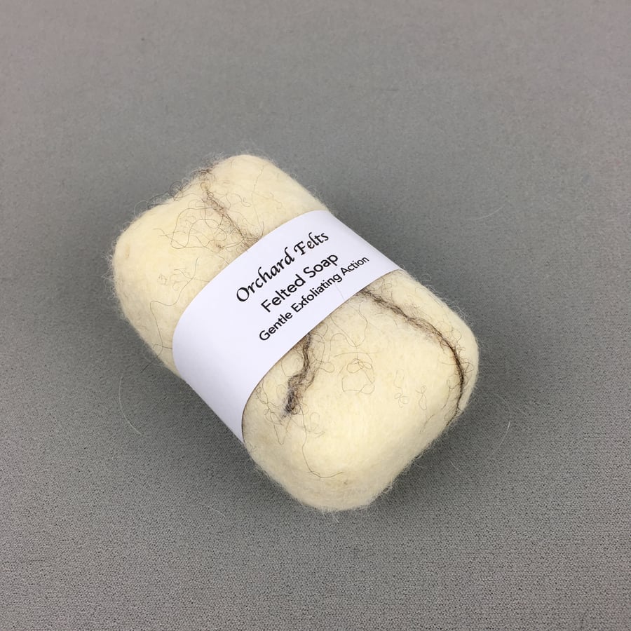 Felted pebble soap, white with grey veins