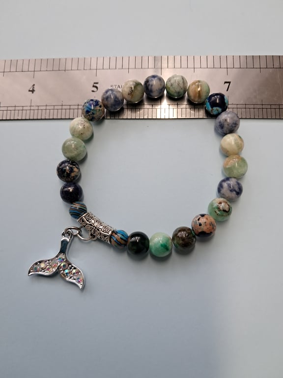 Natural Agate and Jasper Beaded Stretch Whale Tail bracelet 