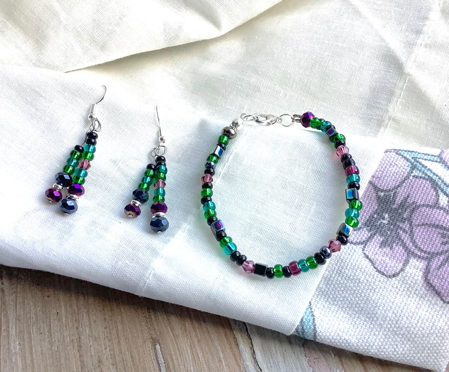 Shiny bead bracelet earring set, metallic sapphire colour, boho