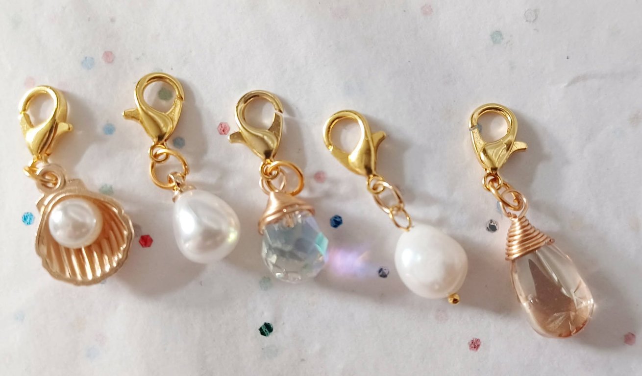 Set of 5 Pearl Zipper Charms