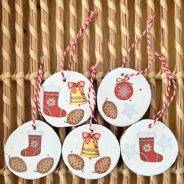 Wooden Christmas decorations - set of 5 decoupage ornaments - tree decorations
