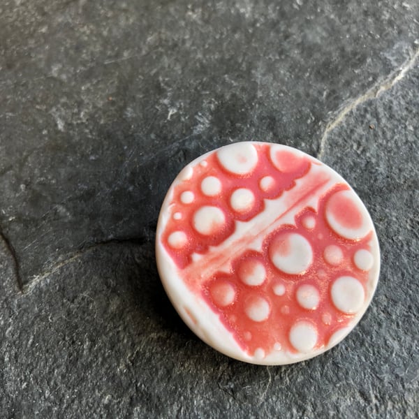 Porcelain brooch spotted red white The Porcelain Menagerie