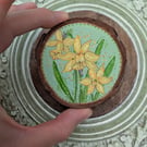 Daffodil hand-painted log slice magnet