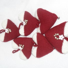 Christmas Heart Decorations Six knitted in maroon and white 