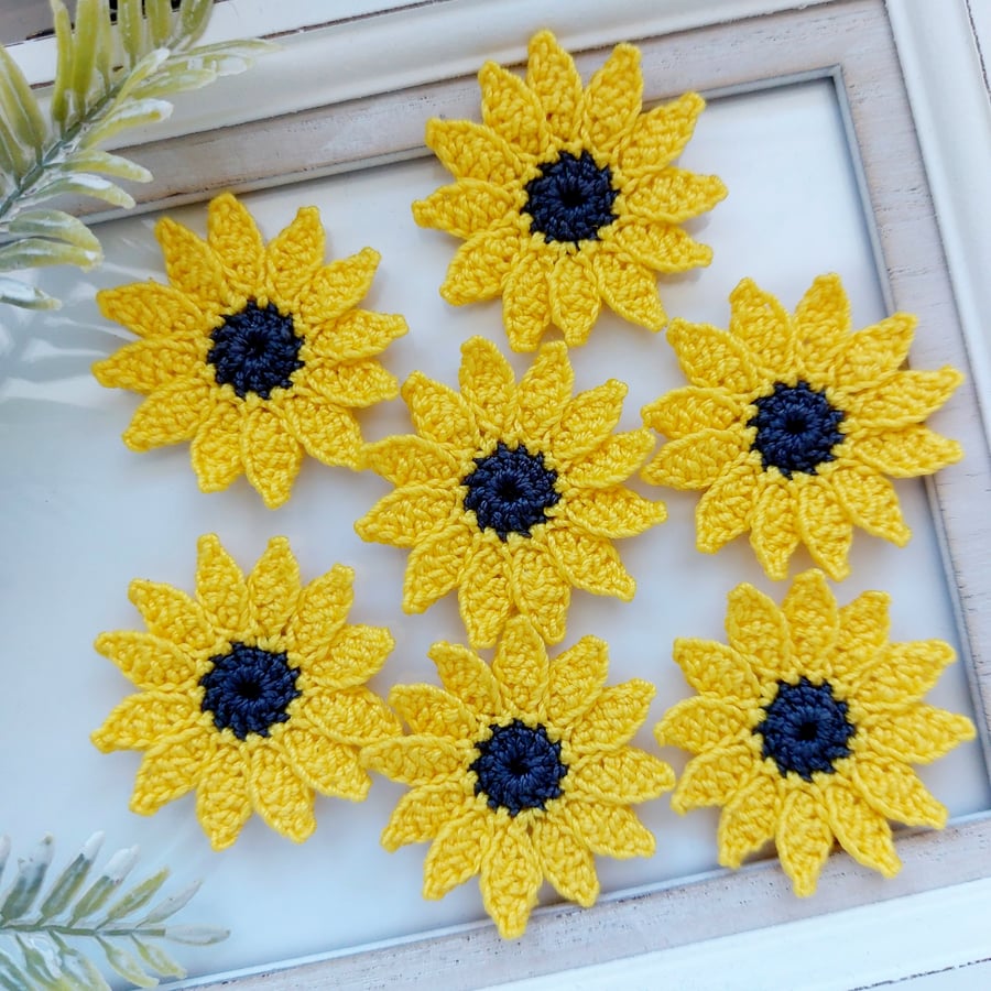 Set of 7 Handmade Crochet Sunflower Daisy Daisies Applique Sew on