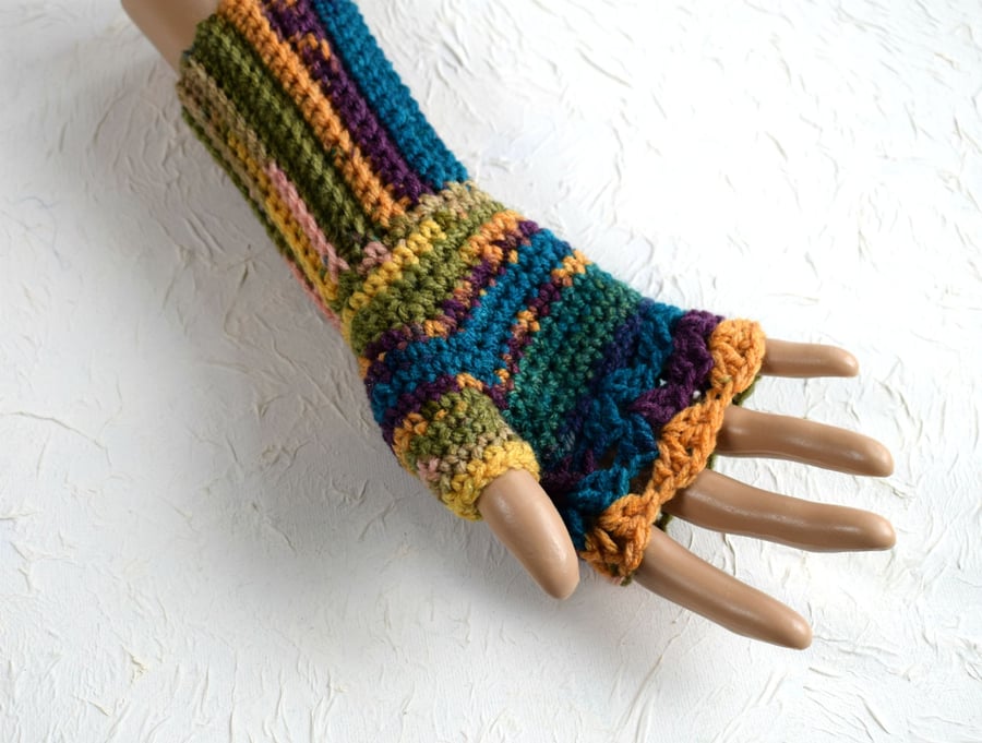 Multicoloured Acrylic Fingerless Gloves