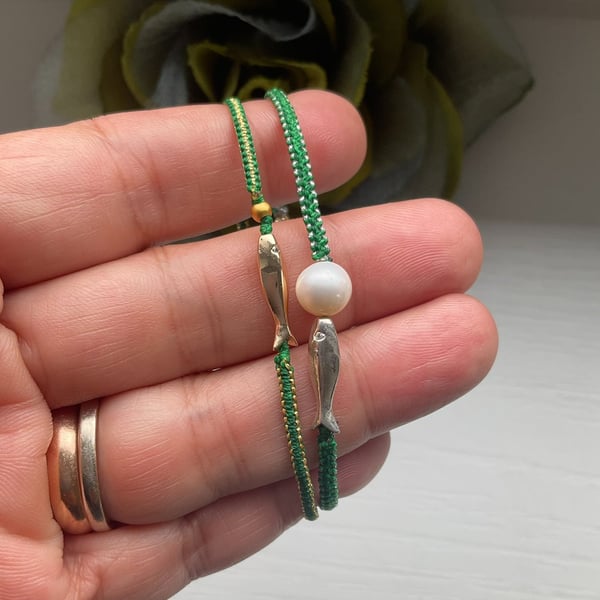 Handmade Woven Macrame Best friends twins sisterhood Women's bracelets 