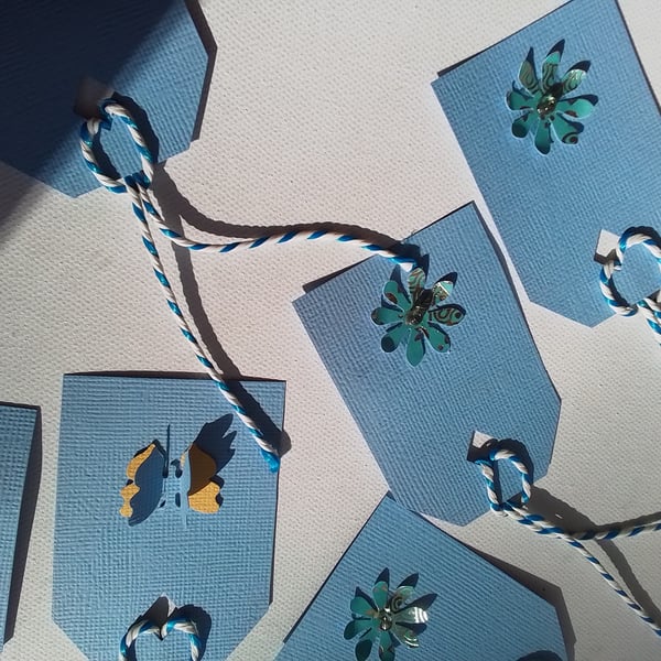 Set of 6 gift tags. Gift tags for any occasion. Ref 164