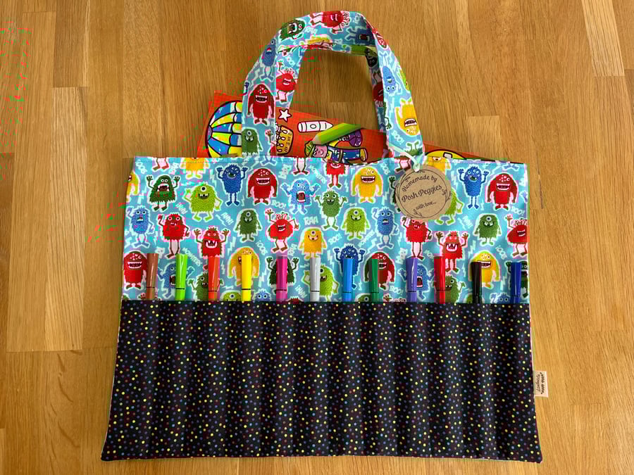 Colouring book and pen bag