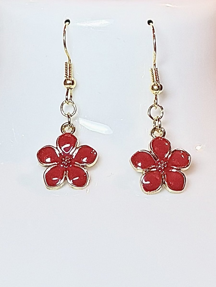 Handmade Red Flower Pendant Dangle Earrings with 14K Gold