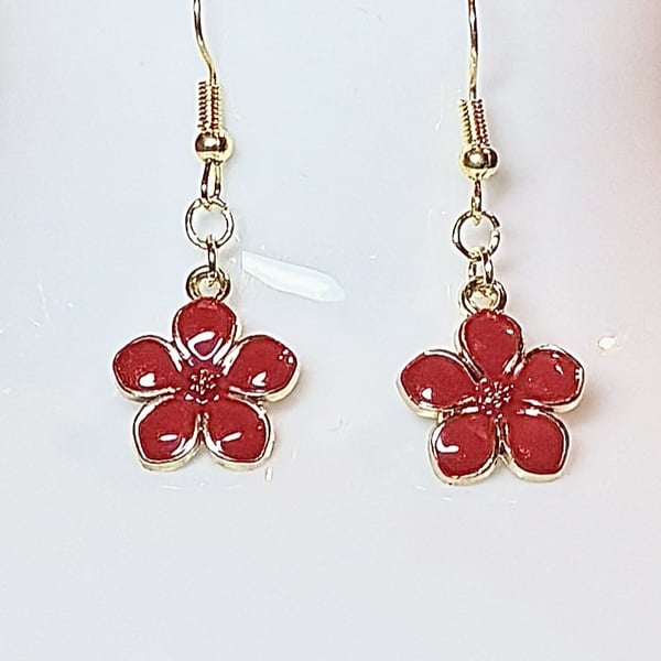 Handmade Red Flower Pendant Dangle Earrings with 14K Gold