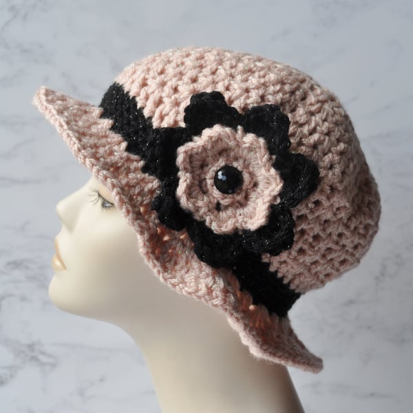 Free Post Hand Crochet Cloche Flapper Hat Beanie Peach Black Sparkle Flower