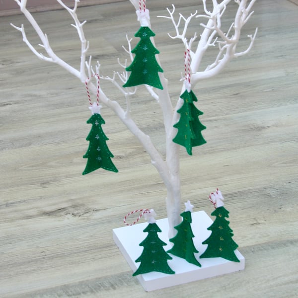 Small Felt Festive Tree Shaped Christmas Decoration.