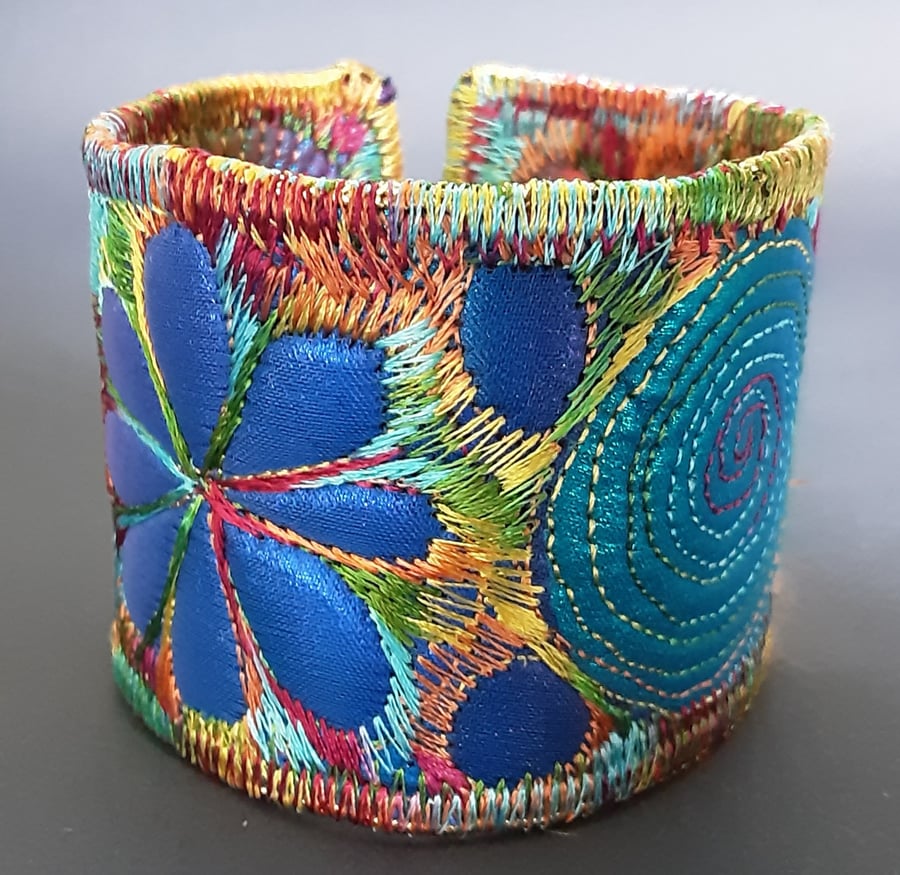 Textile - Cuff - with Free Machine Embroidery 
