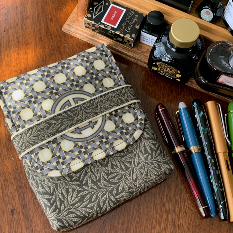 Lattice - grey & gold: 5-slot fabric fountain pen case