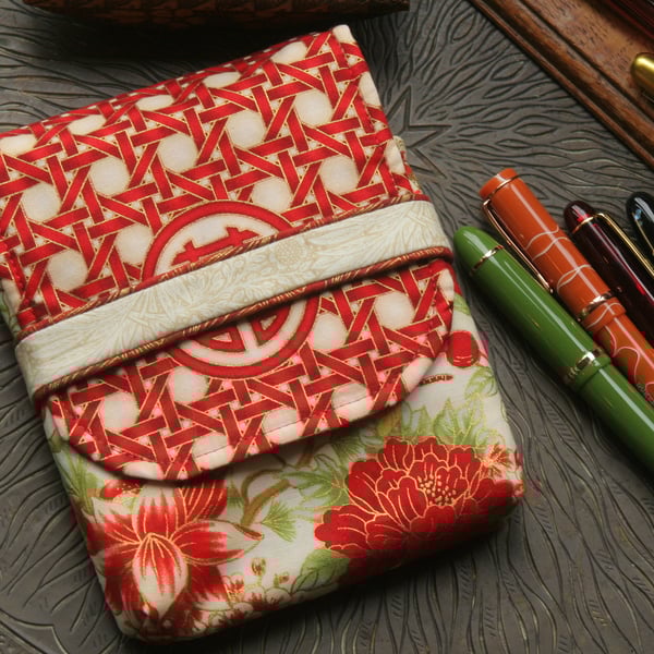 Lattice - red gold v2:  5-slot fabric fountain pen case