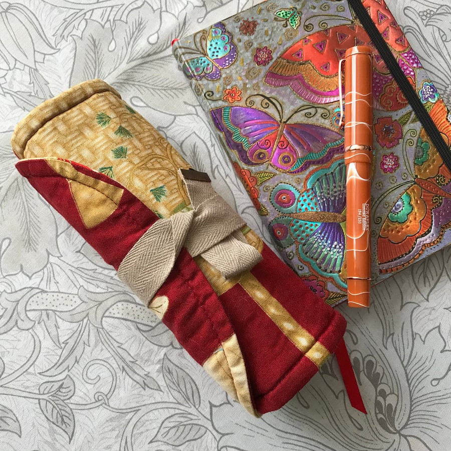 Japanese fans and dragonflies red seven-pen fabric fountain pen roll - small