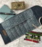 Arthurian: Large Tapestry 7-slot fountain pen roll with linen twill tie.       - Image 3