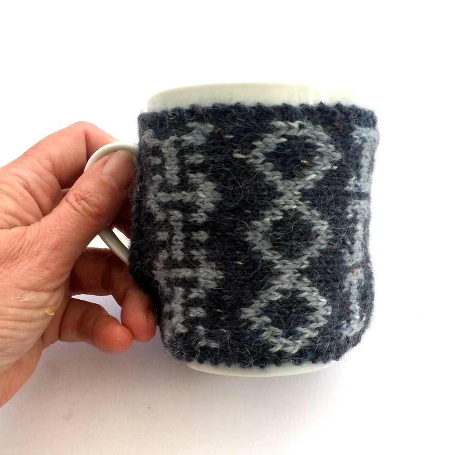 Mens mug hug , knitted cosy