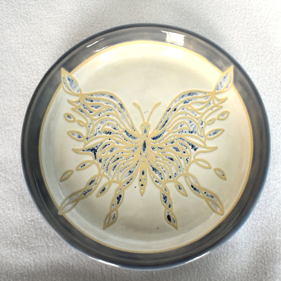 19-90 Wall plate with butterfly