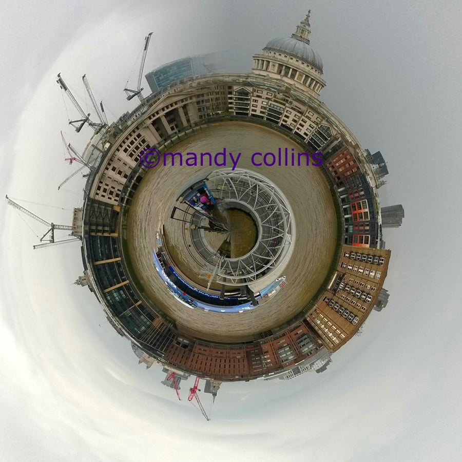 'Thames River Boat' - A4 Archival Matt Giclee print