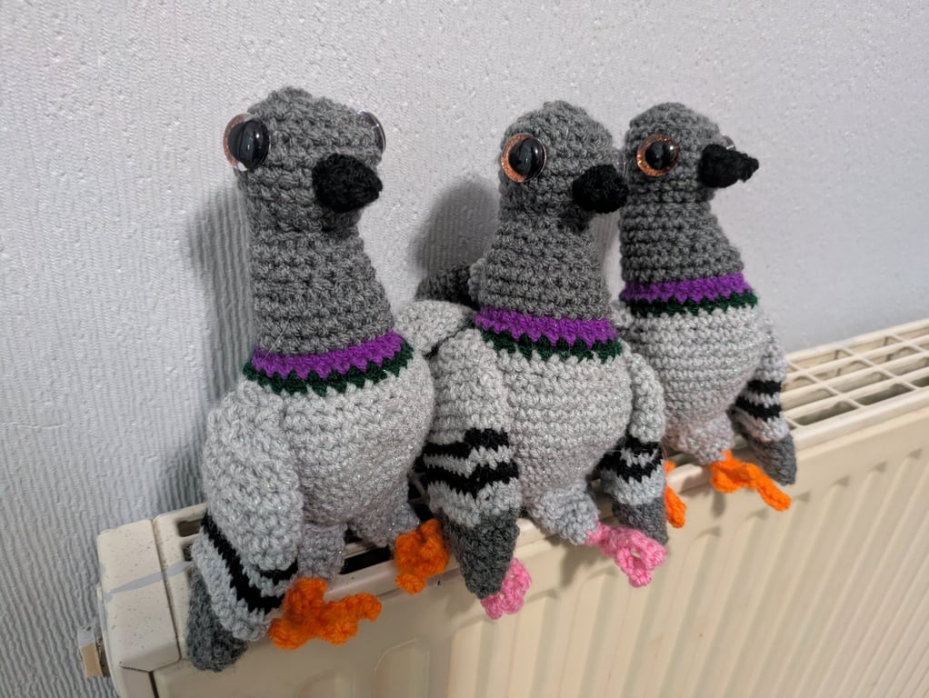 Pigeon Pal - Pigeon Decoration Plushie