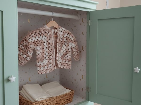 Handmade Crochet Baby Cardigan Granny Hexagon Beige & White  0-3 Month