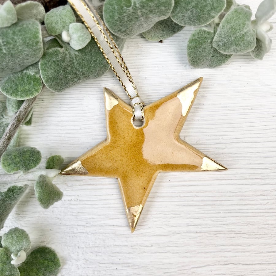 Ceramic star decoration