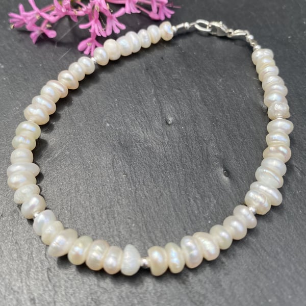 Button Pearl & Sterling Silver Bracelet