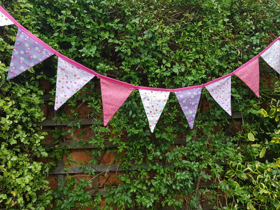 Cotton bunting in a bag: mauve and pink floral 