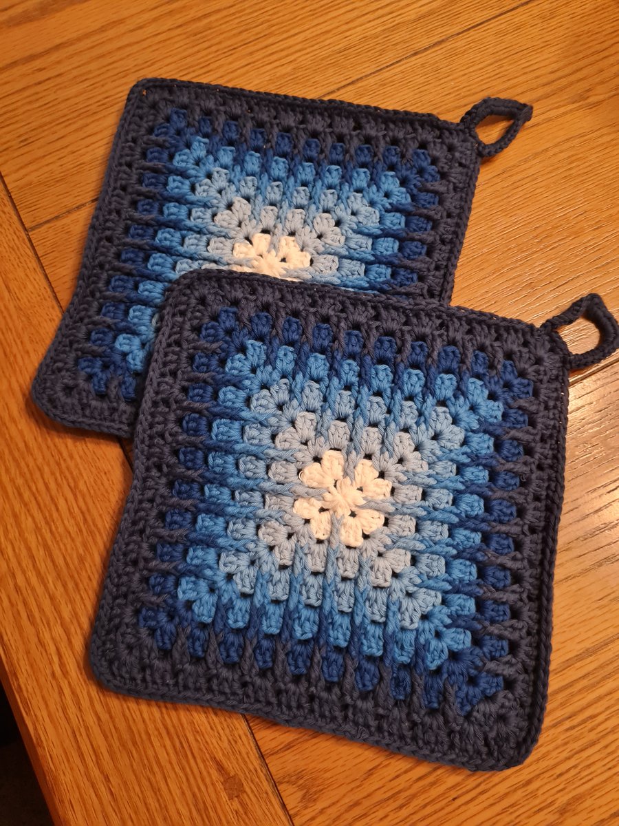 2 Pot holder's 