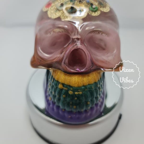 Pretty Decorative Resin Skull