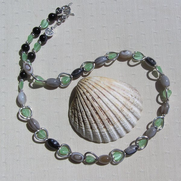 Botswana Agate & Green Cat's Eye Gemstone Silver Heart Beaded Necklace