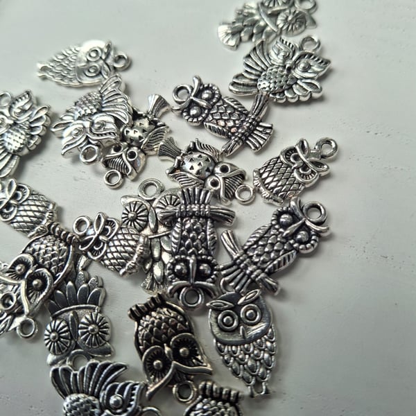 20g Mixed Size Antique Tibetan Silver Owl Charms