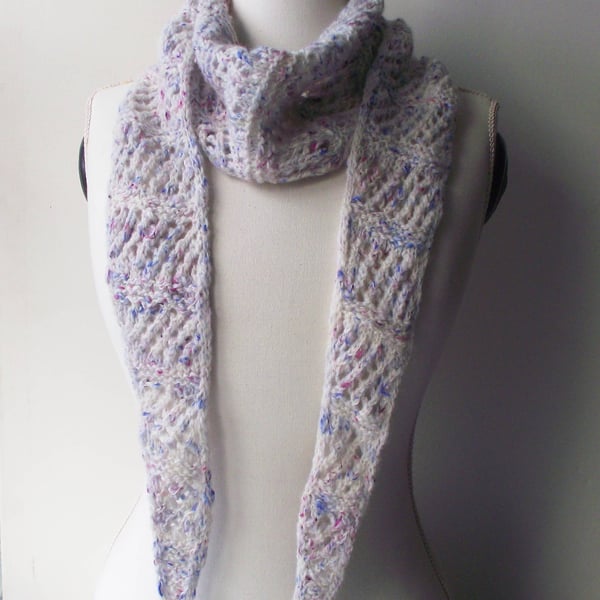 Handspun Knitted Scarf, Boomerang, Polwarth Wool, Viscose Nepps, White, Pink 
