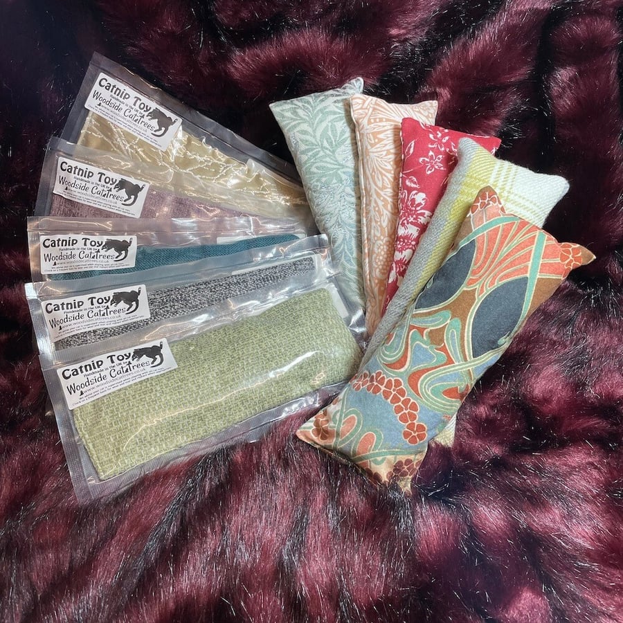 Catnip kicker cat toy - large cat toy, gift for cat