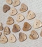 25mm (1") 40L REAL WOOD HEART Buttons x 5 Buttons - Image 3