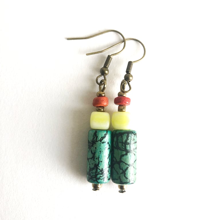 Green Crackle Pattern Pale Yellow and Orange Dangle Drop Earrings