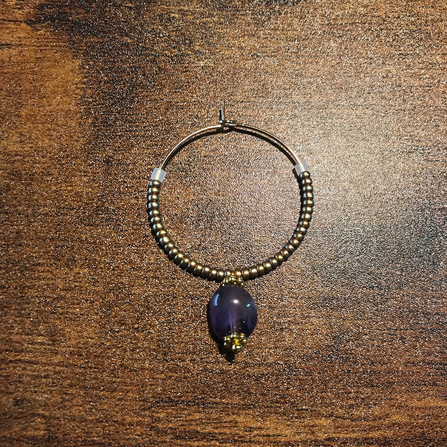 Single Beaded Wine Glass Charm with Semi Precious Stone Chip Amethyst