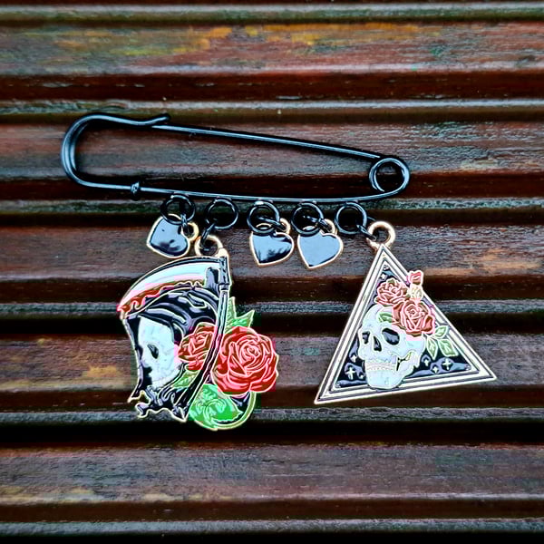 Safety Pin Brooch Badge black charms alternative emo grim reaper scythe horror