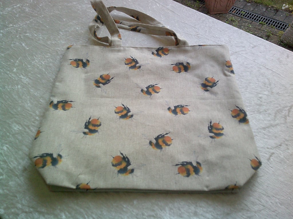 Medium Shopping Bag with Bumble Bees